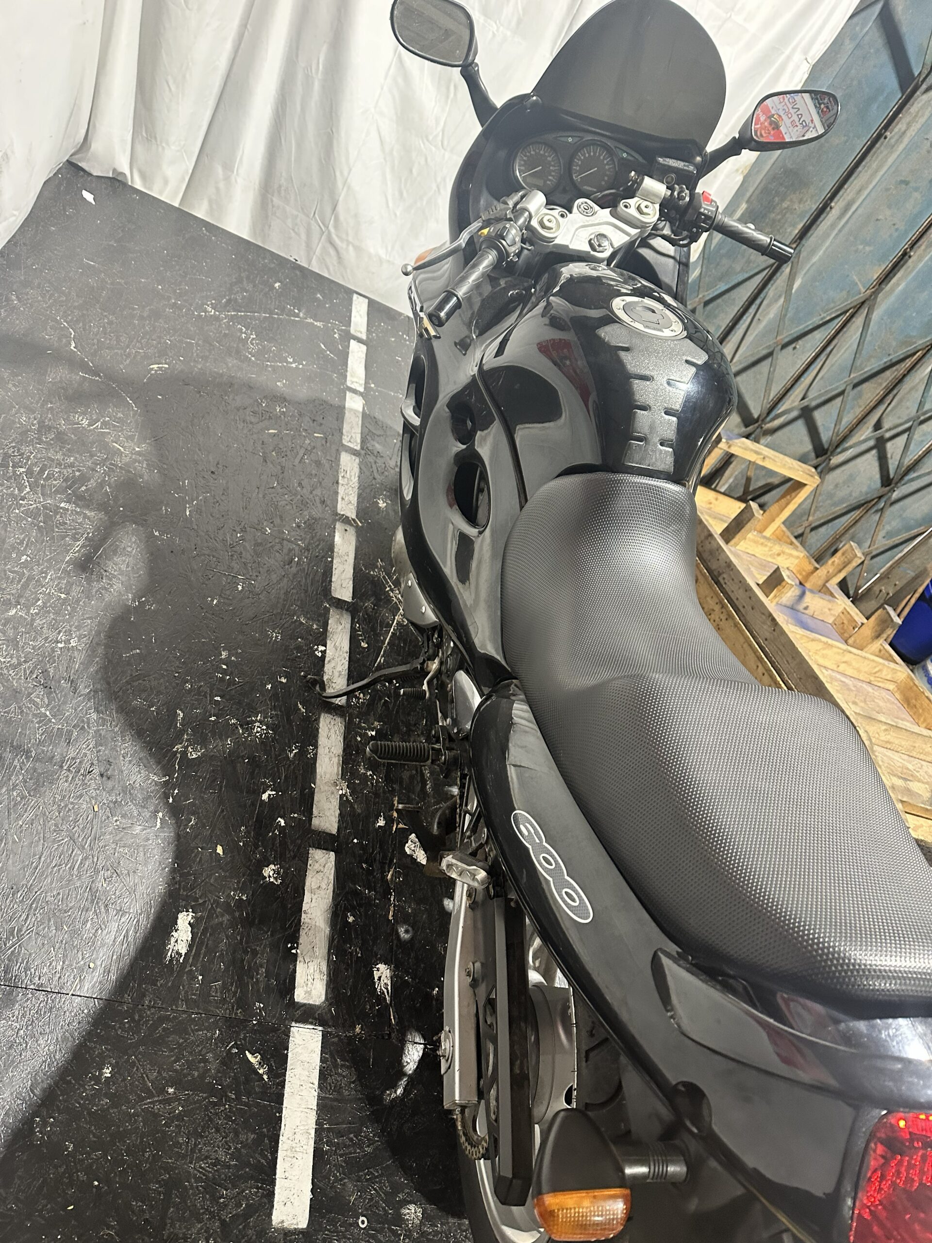 1999 Suzuki GSX-F 600 original motorcycle photograph S2