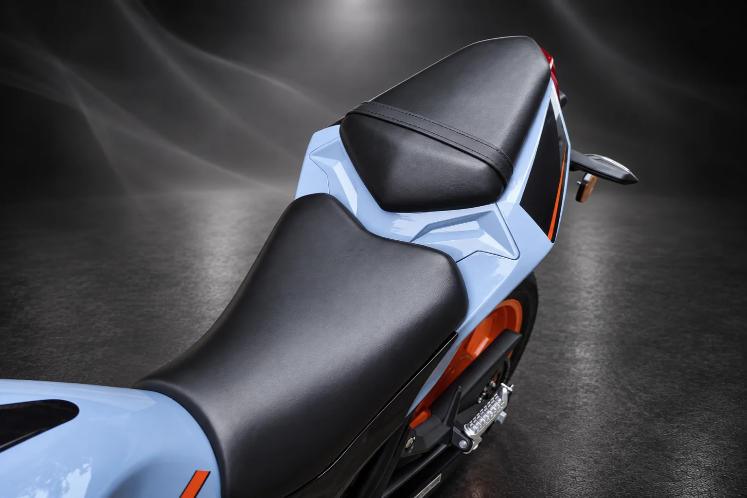 Yamasaki YM50-10 Grey Orange Seat